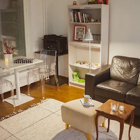 Apartamento With Great Connections