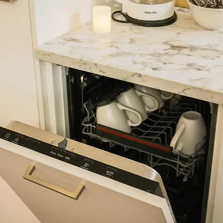 With Great Connections Near Airport, Tikkurila Vanda