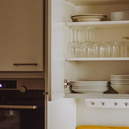 Lägenhet With Great Connections Near Airport, Tikkurila