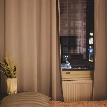 With Great Connections Near Airport, Tikkurila Appartement