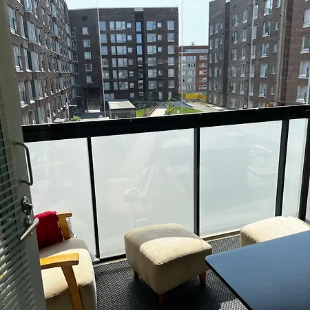 With Great Connections Near Airport, Tikkurila Lägenhet Vanda